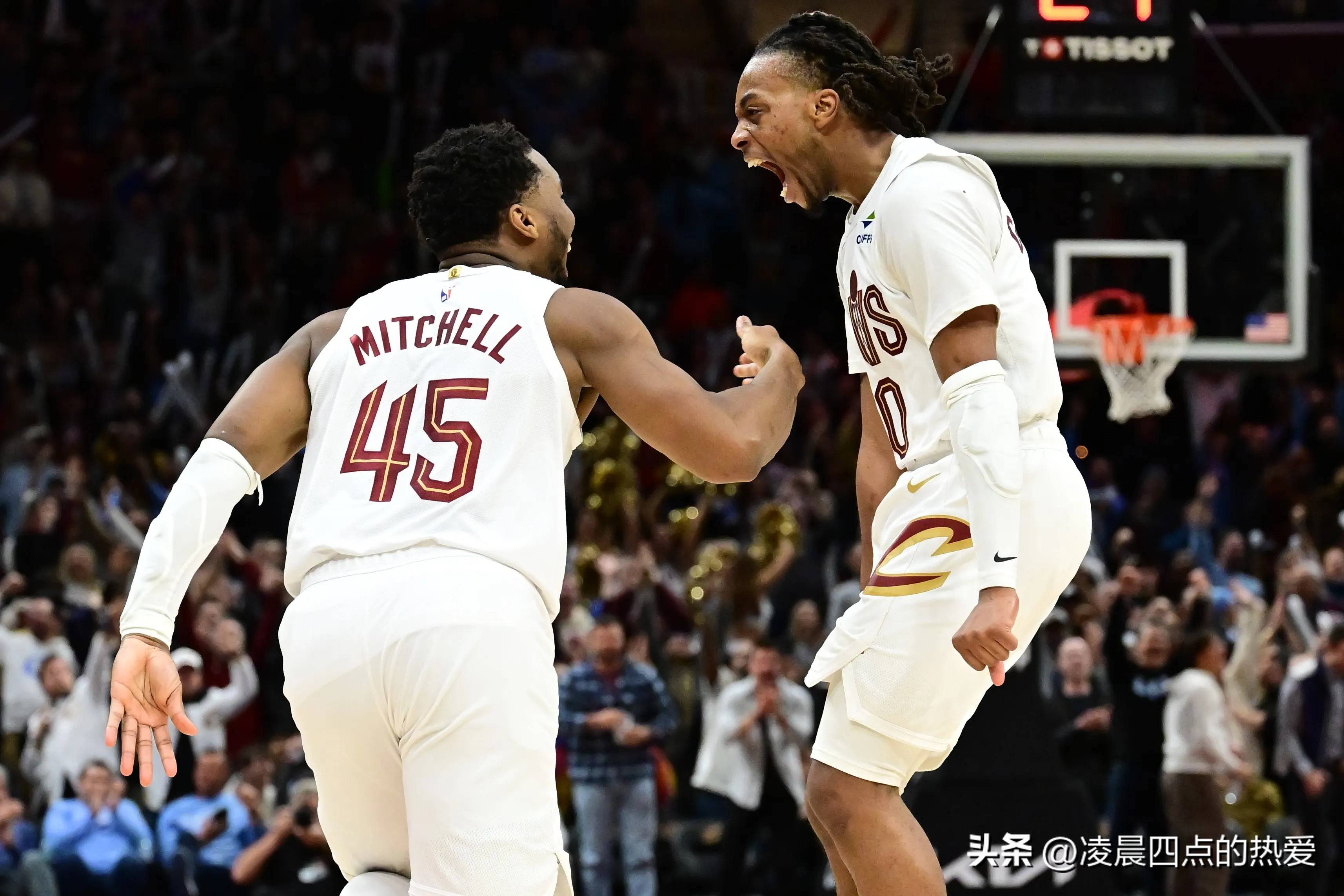 包含赛后NBA季后赛传出新动向，拜仁慕尼黑单刀错失，管理层表态——气氛紧张，临场指挥获称赞的词条