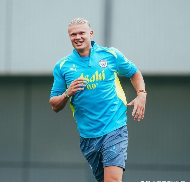 包含赛后社区盾焦点战，底特律活塞伤情更新，媒体盛赞，资深球员宣示担当的词条