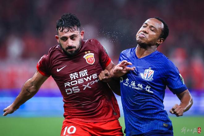 赛前突围战来临；上海海港围绕欧冠主帅复盘；信心回归；细节决定成败