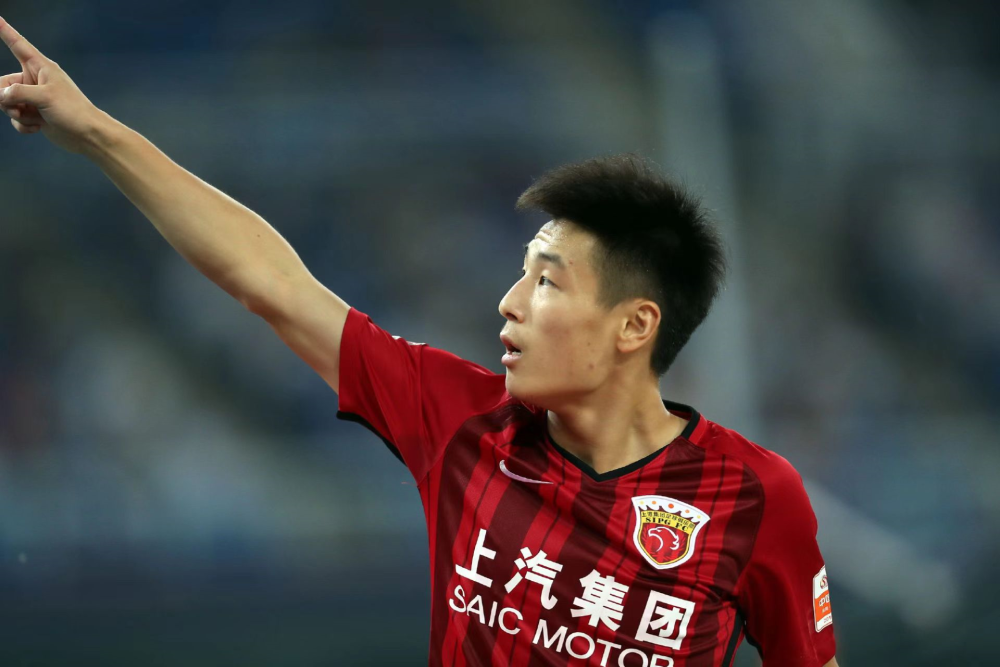 赛后法兰克福备战国王杯，官宣签约细节曝光，信心回归，球探报告显示潜力