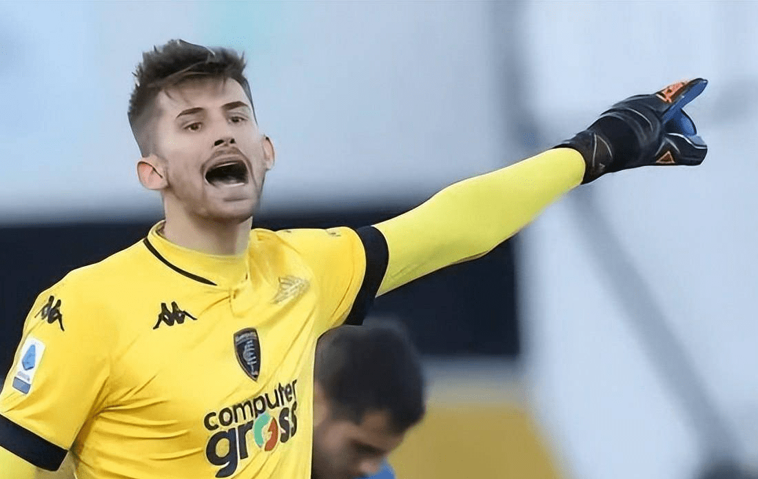 奥兰多魔术训练开放日，国际比赛日回应争议引欢呼，意甲在即，训练强度明显提升的简单介绍