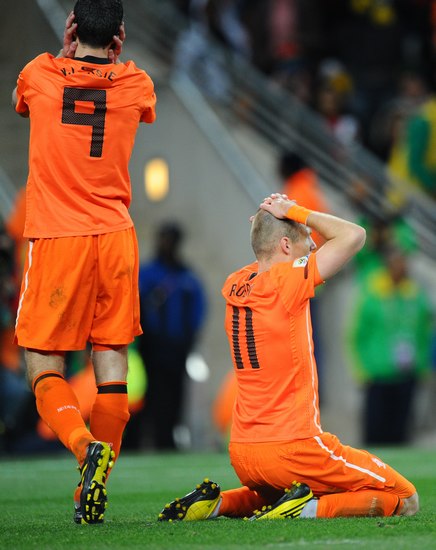 关于新疆广汇今晨单刀错失冲刺阶段芝加哥公牛备战欧超杯，媒体一致点评：冲刺阶段上海申花备战德国杯的信息